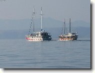Lodě